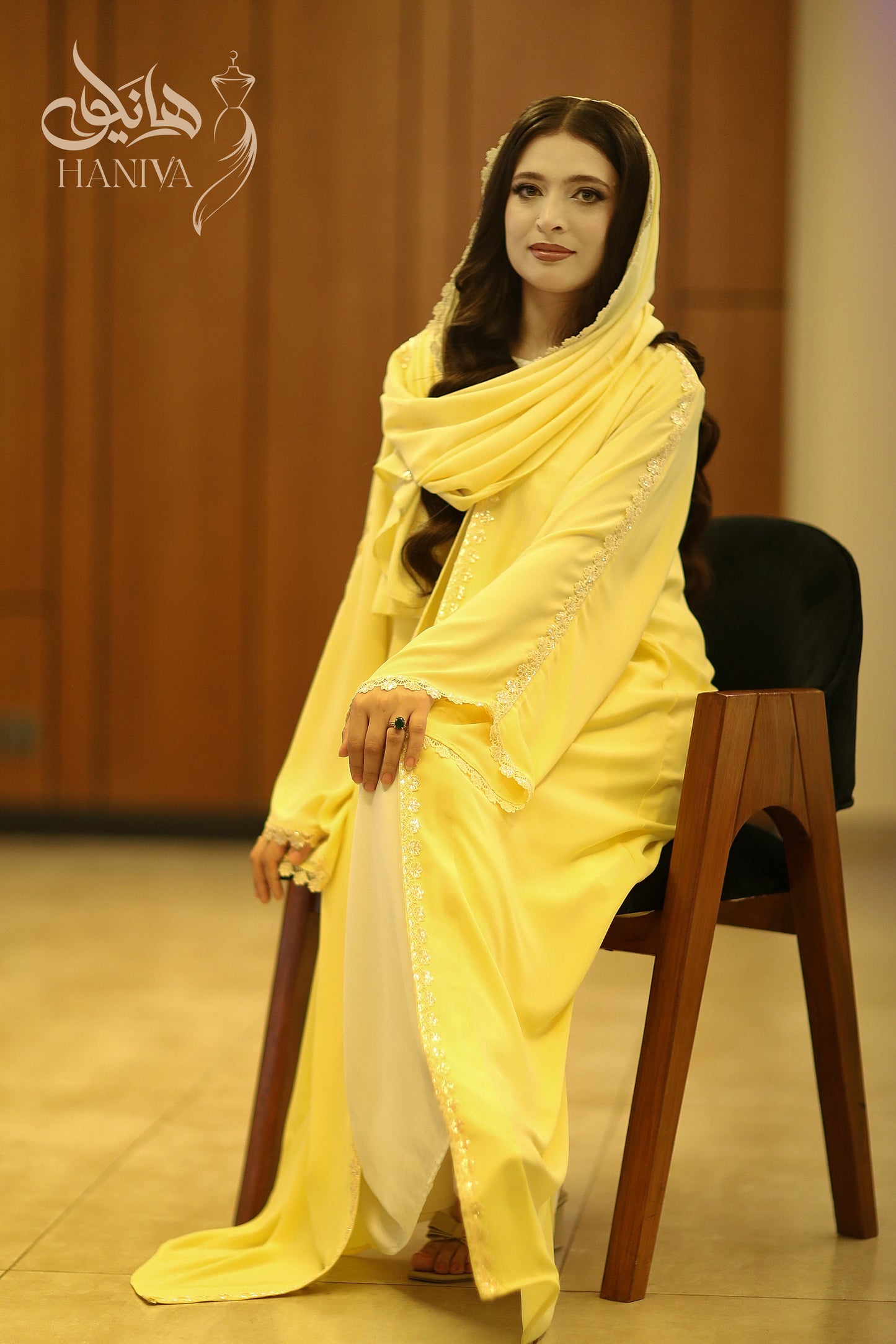 Noor Abaya