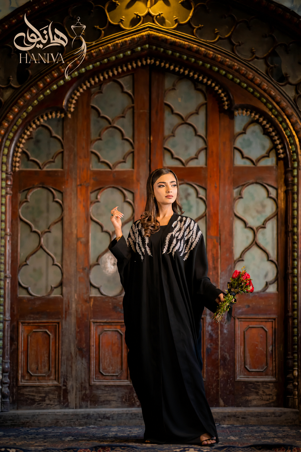 Nuqra-e-Shab Abaya