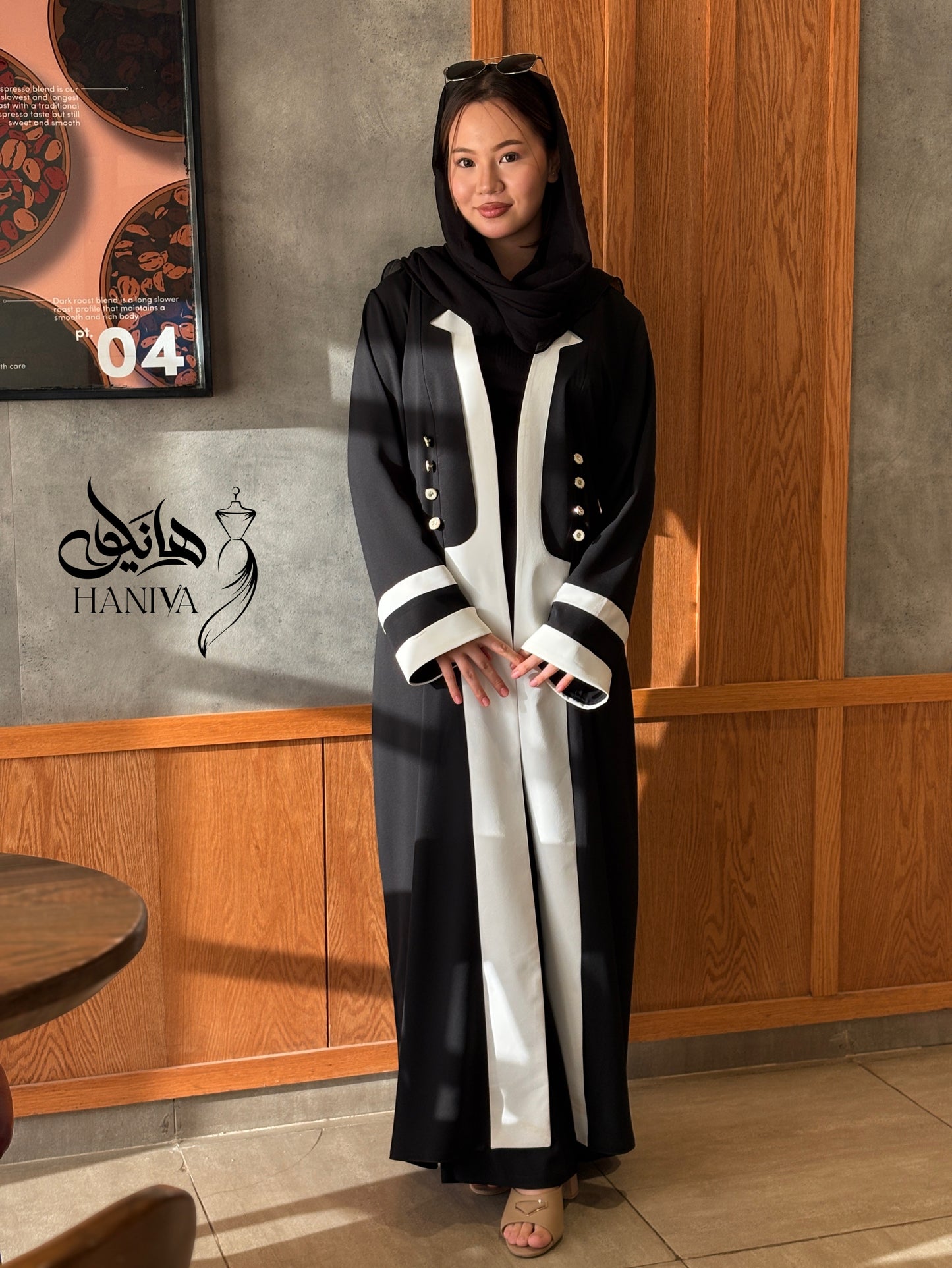 Siyah Safid Abaya